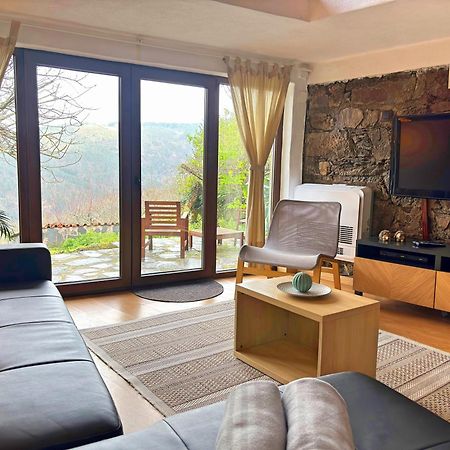 Villa Retiro de Gondramaz - Casa Inteira com 208m2, Pátio privado Exterior foto